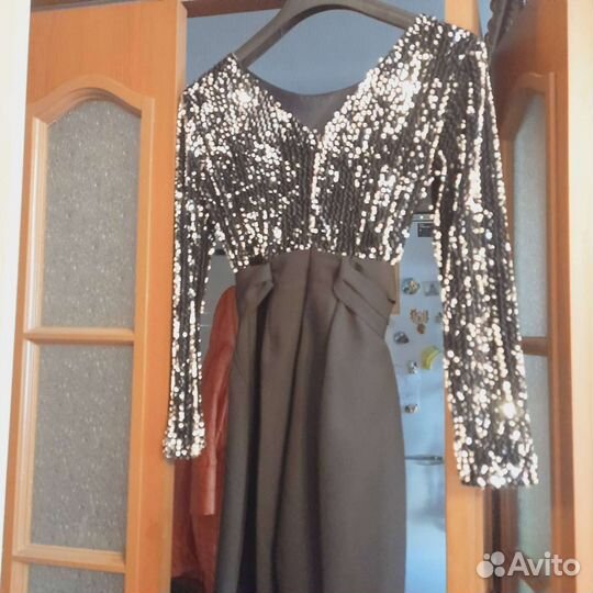 Красивый комбинезон женский