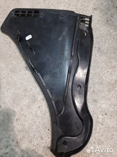 Жабо переднее левое Bmw 5-Series F11 3.0 N57D30A