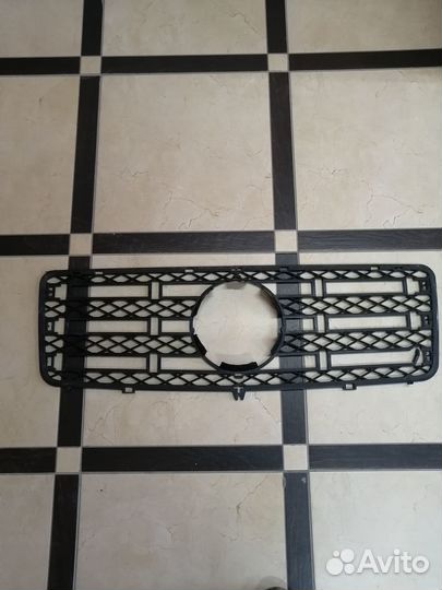 Решотка радиатора на Мерседес Гелендваген