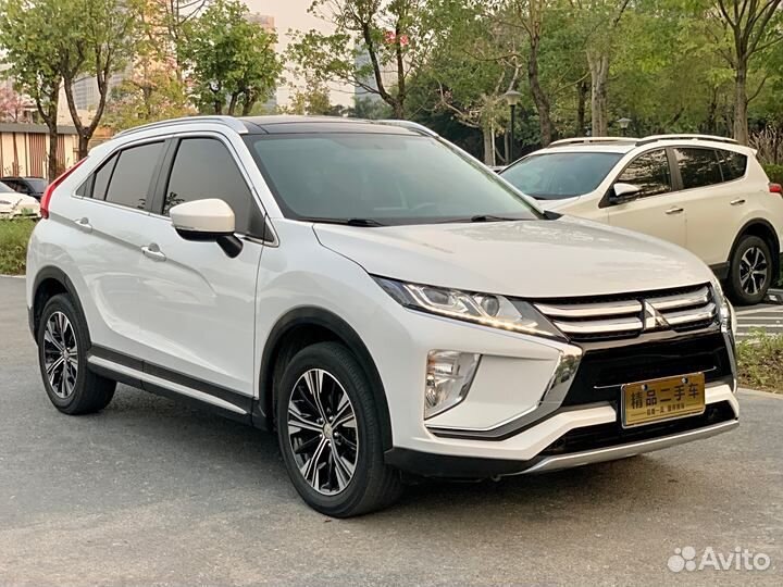 Mitsubishi Eclipse Cross 1.5 CVT, 2022, 24 000 км