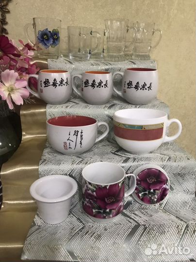 Бокалы, чайные и кофейные чашки