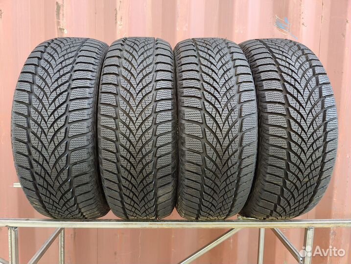 Goodyear UltraGrip Ice 2 205/55 R16 94T