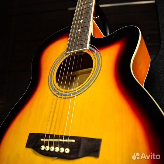 Акустическая гитара Caravan Music + Аксессуары