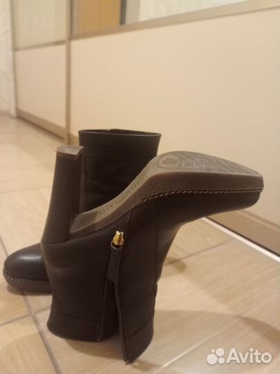 Полусапоги женские 40 размер