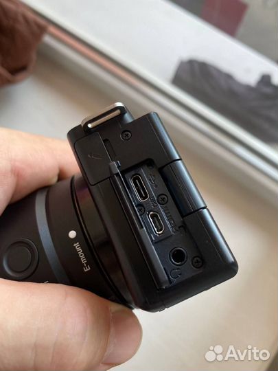 Sony ZV-E10 KIT 16-50mm (+3 Батарейки)