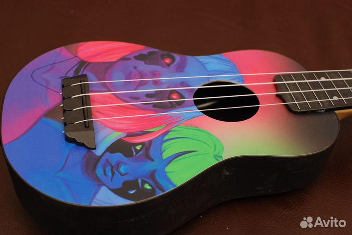 Укулеле Flight с рисунком + Аксессуар