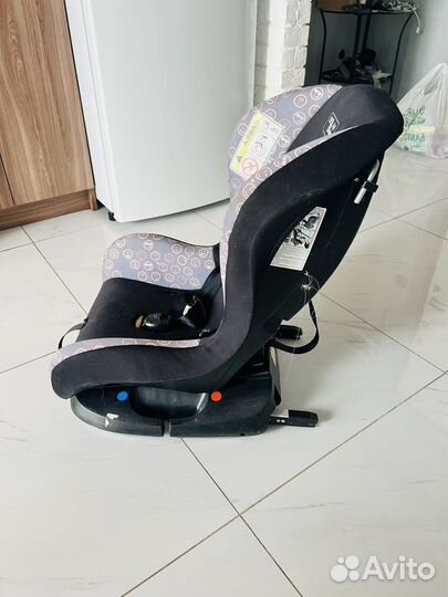 Детское кресло