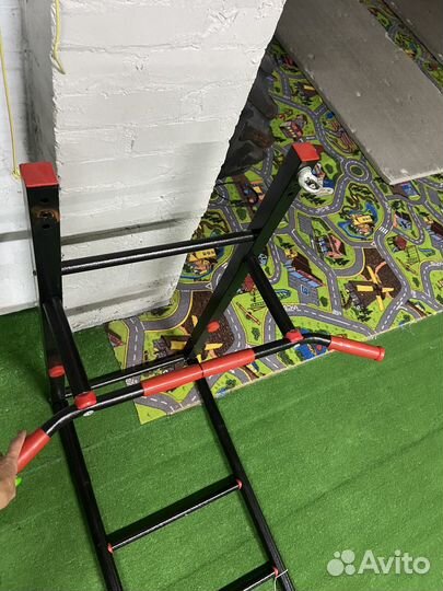 Шведская стенка с турником бу