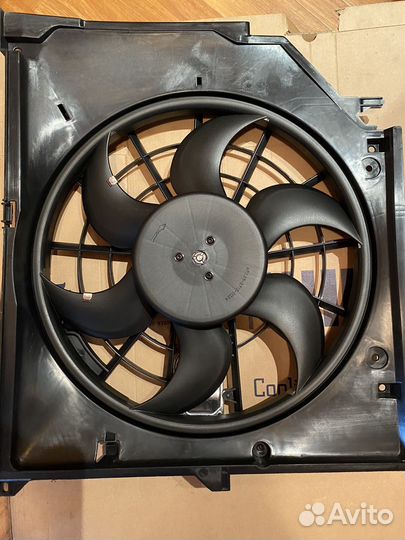Вентилятор охлаждения с кожухом BMW 3 E46