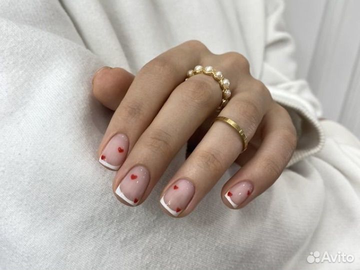 Маникюр и педикюр Солнечный город