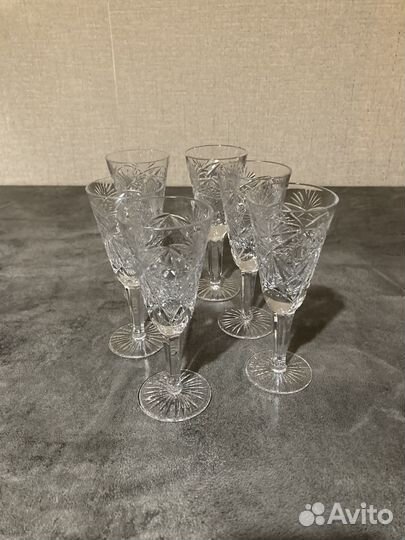 Хрустальные рюмки