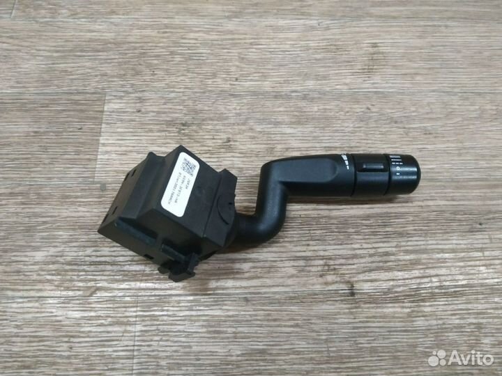 Переключатель стеклоочистителей LR Freelander 2