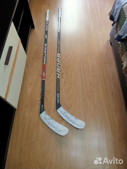 Клюшка хоккейная