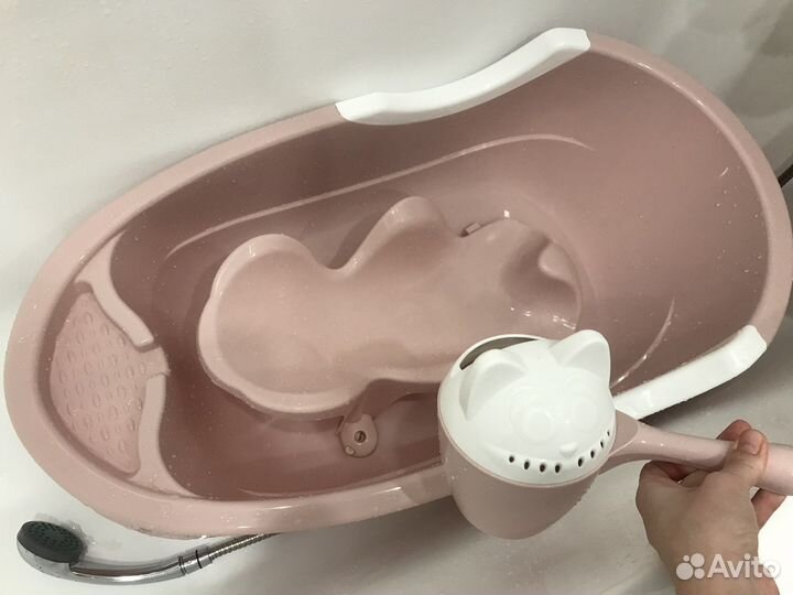 Детская ванночка для купания с сиденьем
