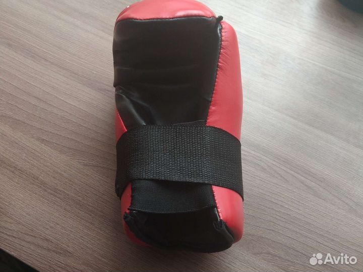 Боксерские перчатки Danata Star