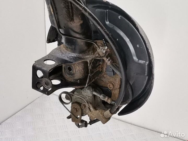 Балка задняя для Audi A4 B5 8D0500047C