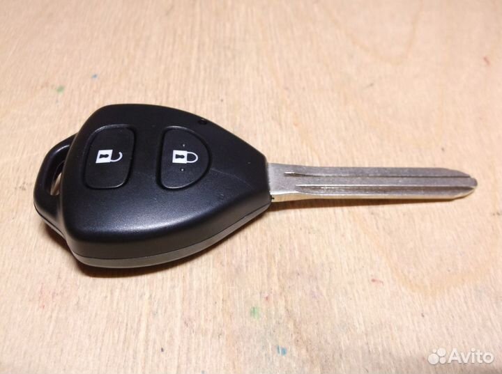 Toyota remote key 2 buttons DA101418 denso 12BBY