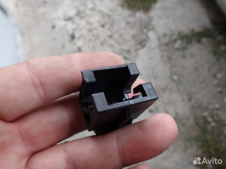 Солярис крепление фары Hyundai Solaris 2010-17