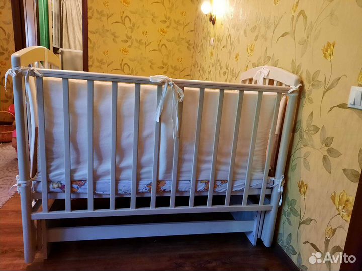 Детская кроватка с маятником малика сона-2