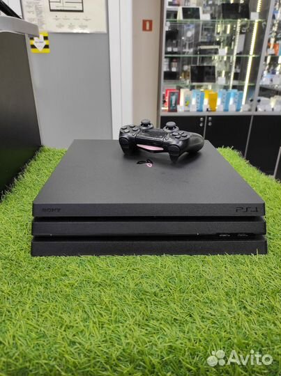 Sony PlayStation 4 Pro 1Tb (CUH-7108B)