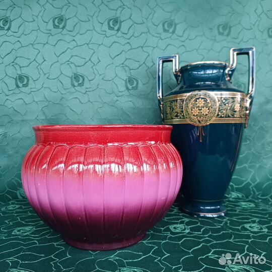 Горшок антикварный