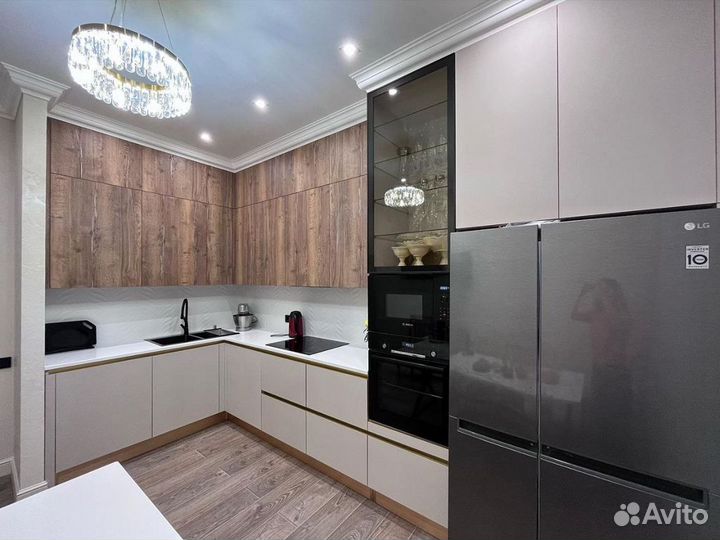 Кухня под потолок