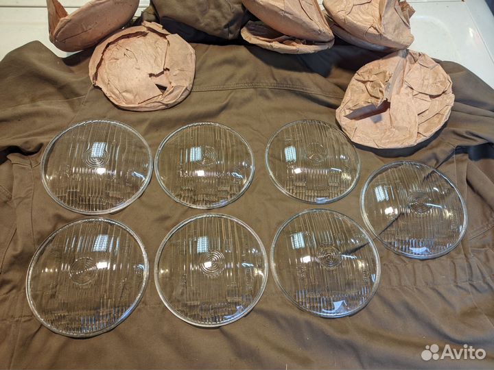 Стекла фар 2103, 2106 СССР (новые)