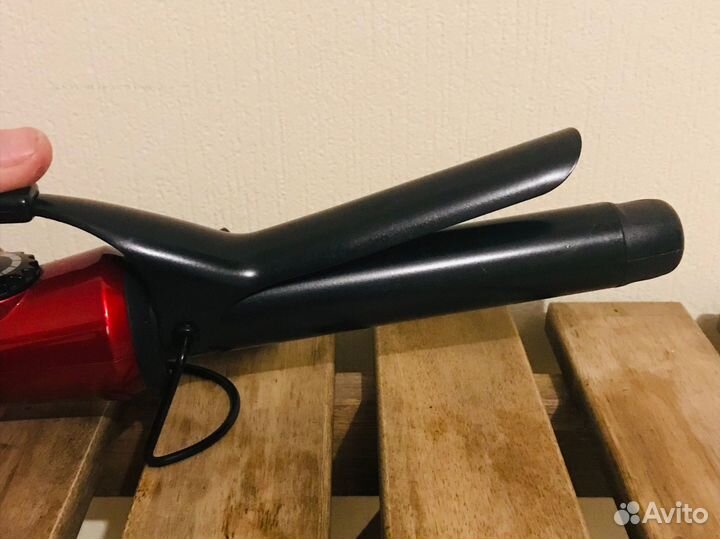 Щипцы для завивки волос