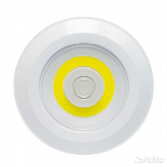 Светодиодный светильник с кнопкой на батарейках