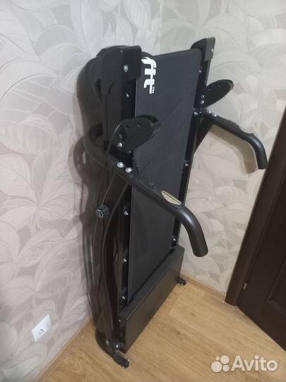 Продам беговую дорожку