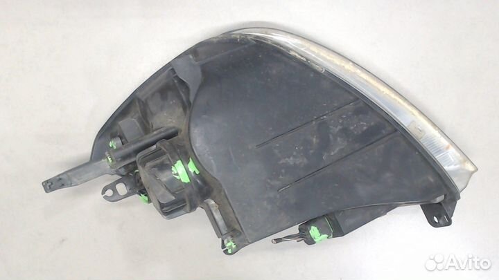 Фара (передняя) Ford Fiesta, 2004