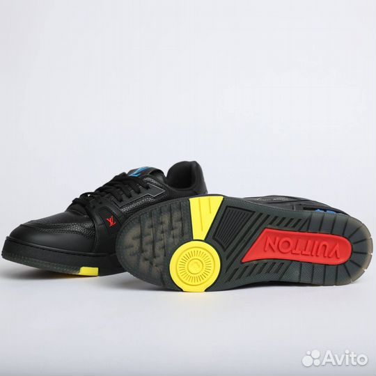 Кроссовки LV