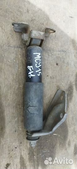 Подушка двс Toyota Harrier MCU15 1mzfe 2000