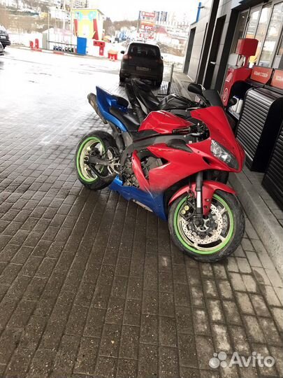 Продам yamaha YZF R1
