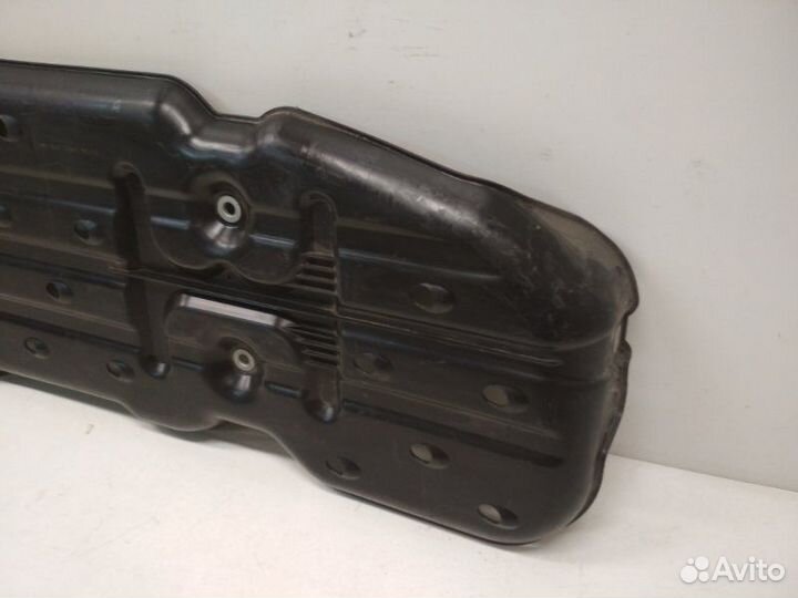 Защита бака Toyota Hilux 8 2015