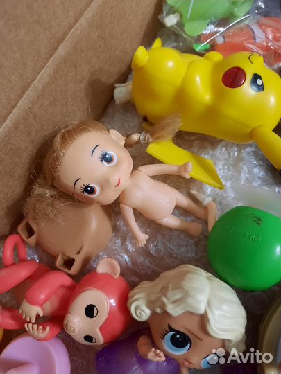 Мелкие игрушки лол киндер и др пакетом