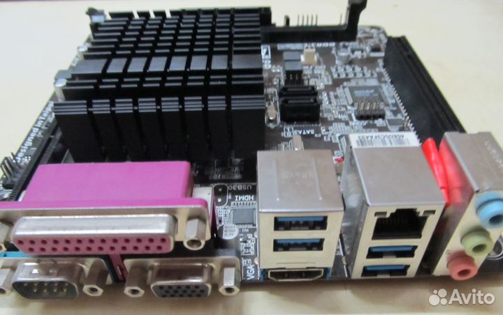 Gigabyte GA-N3050N-D2P (Mini-ITX)