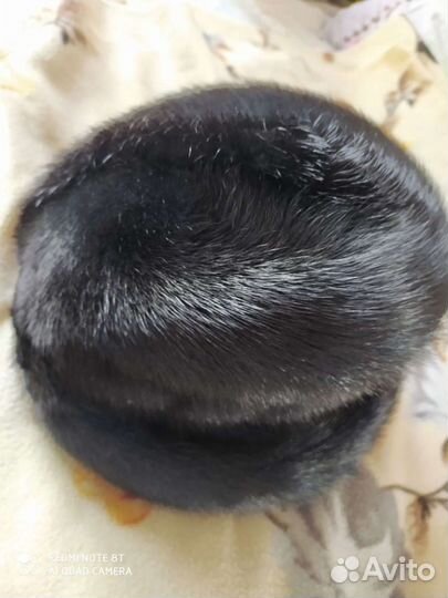 Женские меховые шапки