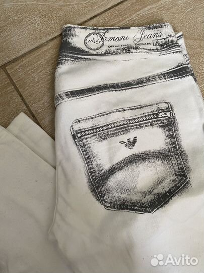 Джинсы armani