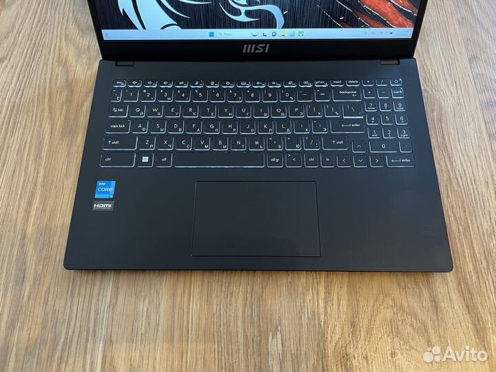 Игровой MSI -i3-1115G4/8GB/SSD/iPS/на гарантии