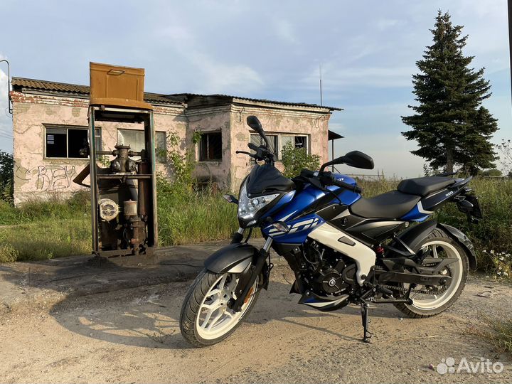 Bajaj Pulsar 200 NS