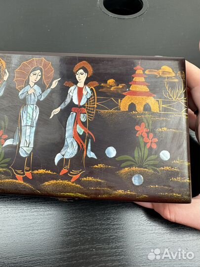 Антикварная шкатулка.Китай вьетнамлак