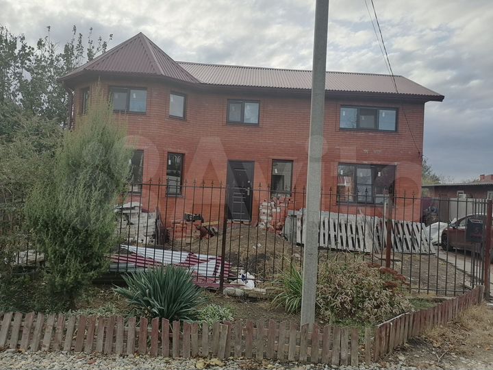 Дом 140 м² на участке 10 сот.