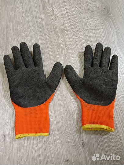 Перчатки теплые прорезиненные