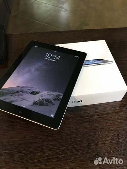 Чехол кожаный для iPad. Очень удобный