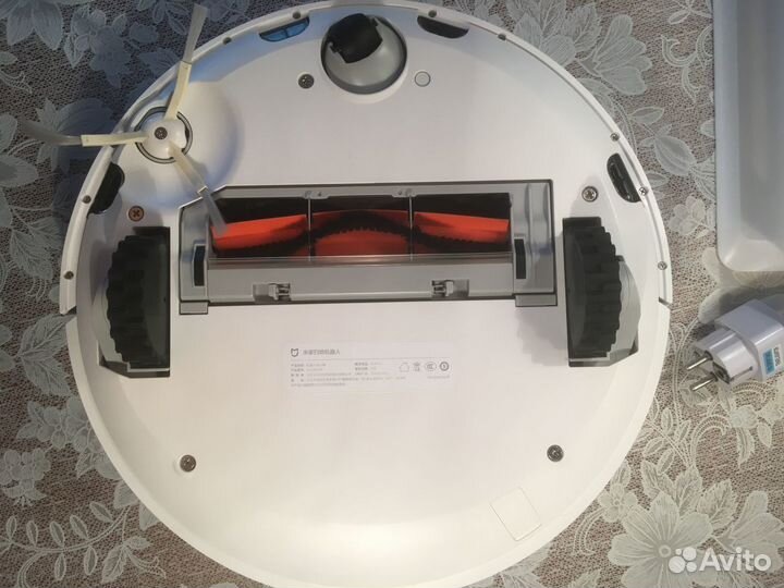 Робот пылесос xiaomi новый