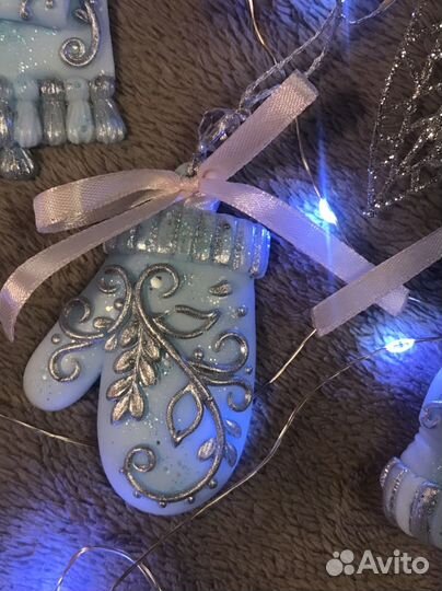 Новогодние игрушки из эпоксидной смолы