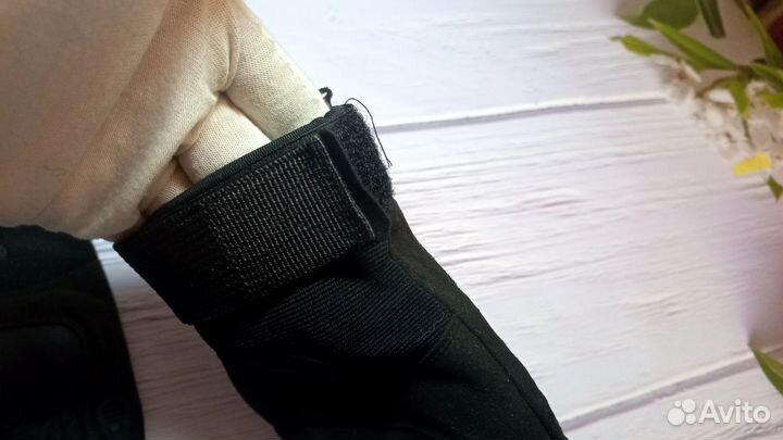 Перчатки тактические