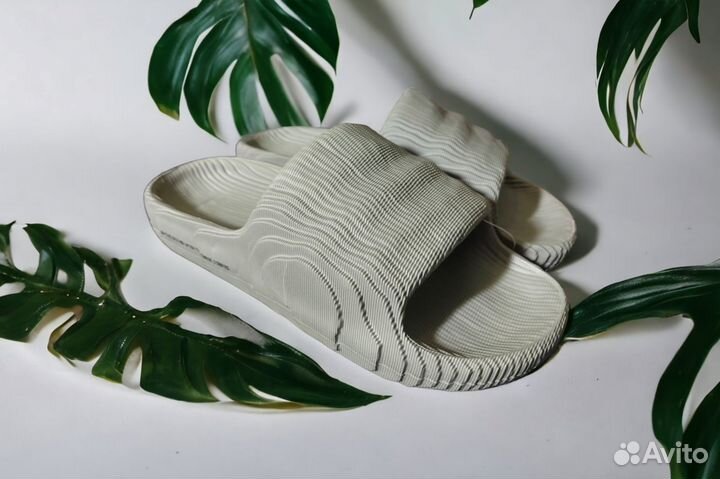 Шлепки Adidas Adilette 25.5-26см