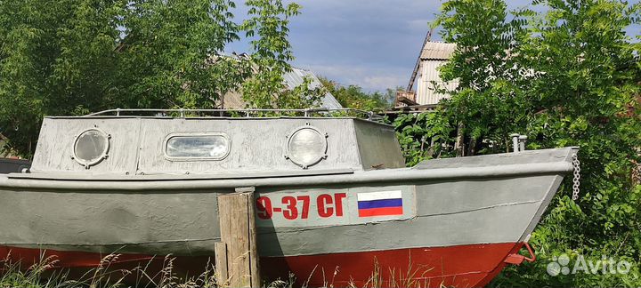 Лодка Гулянка